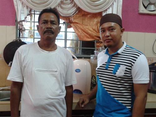 10151229 677175272342245 4018422348361190319 n